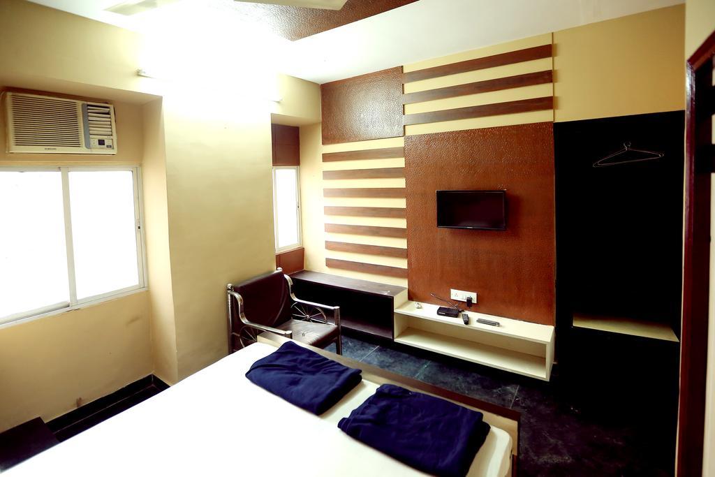 Central Guest House Kolkata Ngoại thất bức ảnh